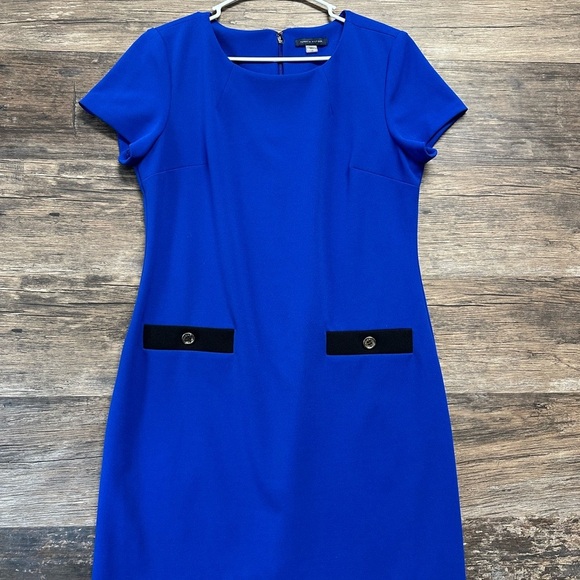 Tommy Hilfiger Dresses & Skirts - Tommy Hilfiger Blue Sheath Mini Dress Crew Neck Short Sleeve